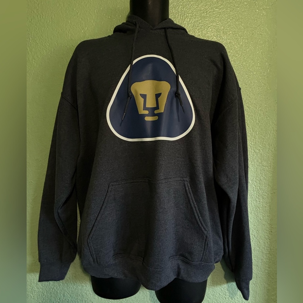 PUMA , DARK GREY HOODIE , SIZE LARGE , GILDAN